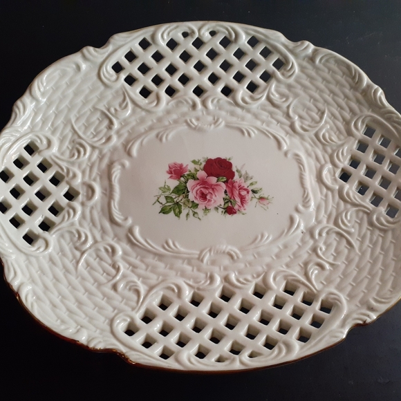 GORGEOUS VTG Baum Bros Formalities Handpainted Porcelain Reticular Plates. - Picture 4 of 7